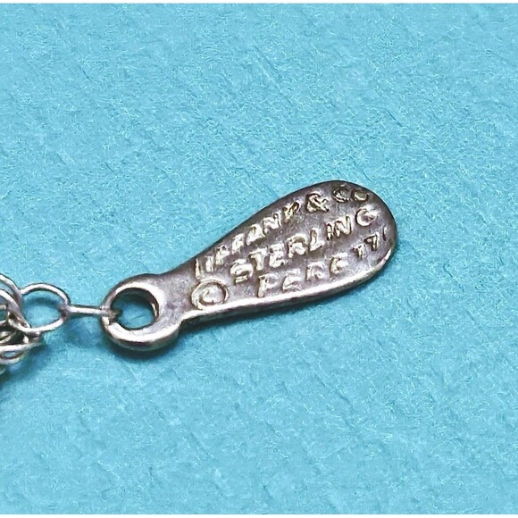 Vintage Tiffany & Co. Elsa Peretti Quadrifoglio Rock Crystal Pendant Necklace - Picture 8 of 10